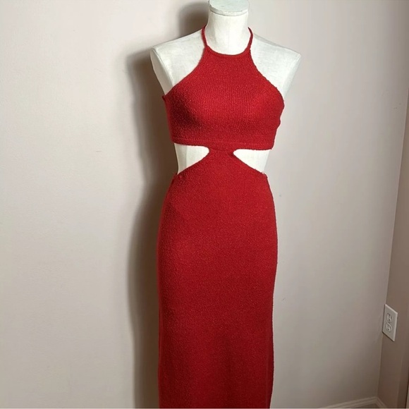 Lulu’s Lush for Life Red Cutout Halter Knit Midi Dress size small - Picture 2 of 14